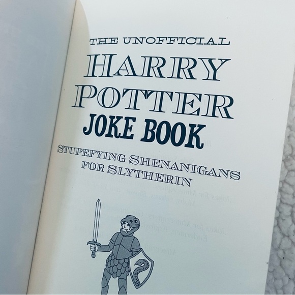 The Unofficial Joke Book for Fans of Harry Potter: Vol. 2 - Picture 4 of 11